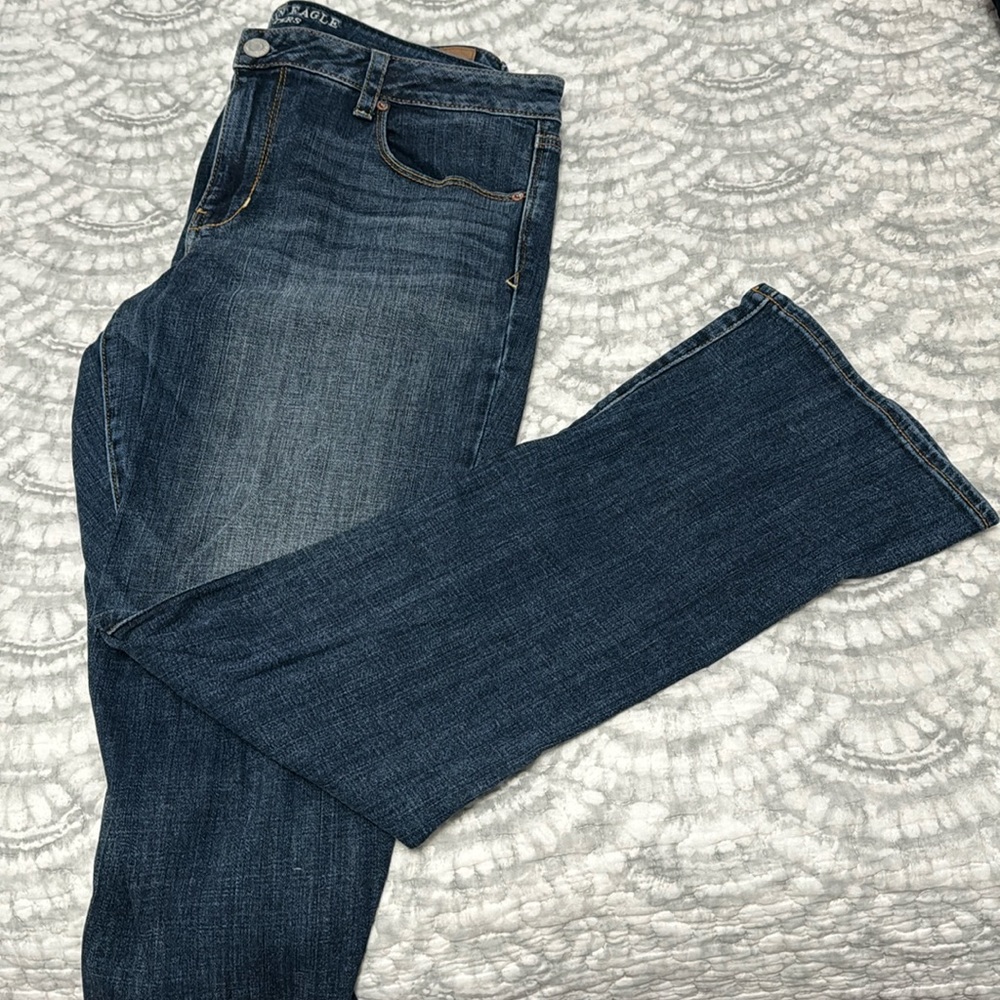 American Eagle Skinny Kick Jeans
